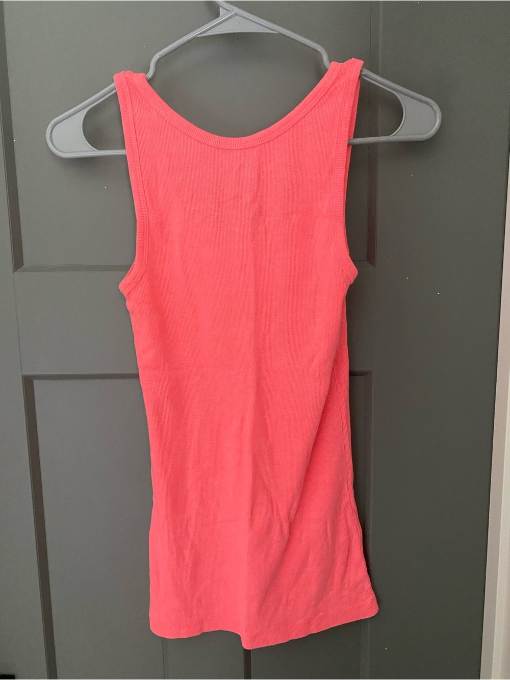GAP Neon Pink Ribbed Tank Top - Women's - Picture 2 of 3
